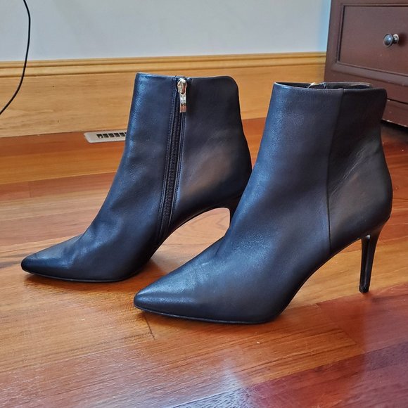 Steven By Steve Madden Shoes - Steven By Steve Madden Leila Black Leather Ankle Boots Size 9.5